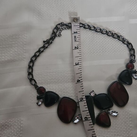 Elegant Burgundy and Black Statement Necklace - Picture 5 of 16